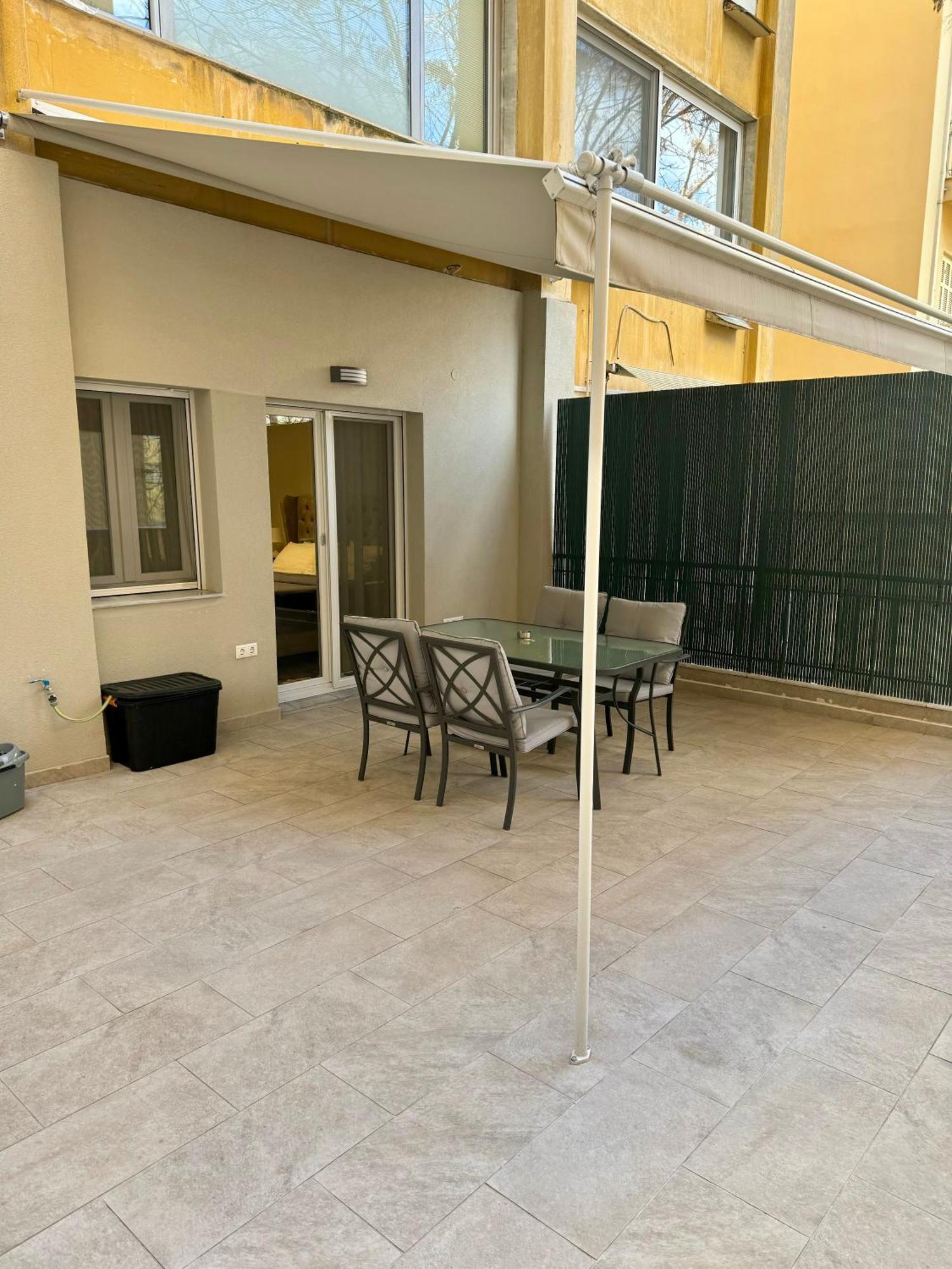 Ag.Sofias Pedestrian Area Luxury Ap. & Big Balcony Apartment Thessaloniki Exterior photo